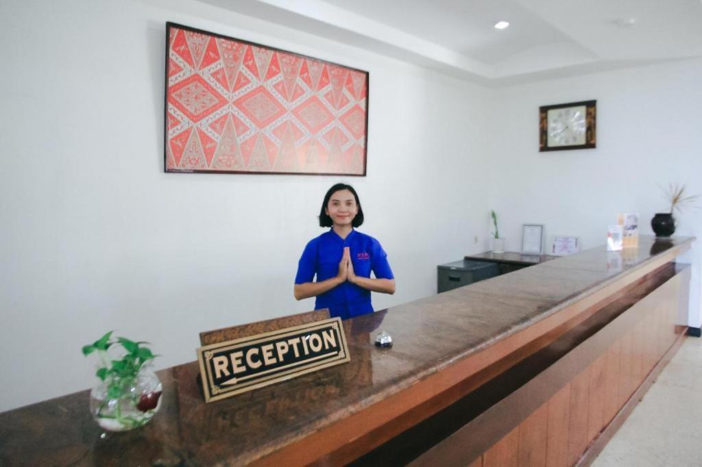 Pia Hotel Pangkalpinang Pangkalan Baru Exteriér fotografie
